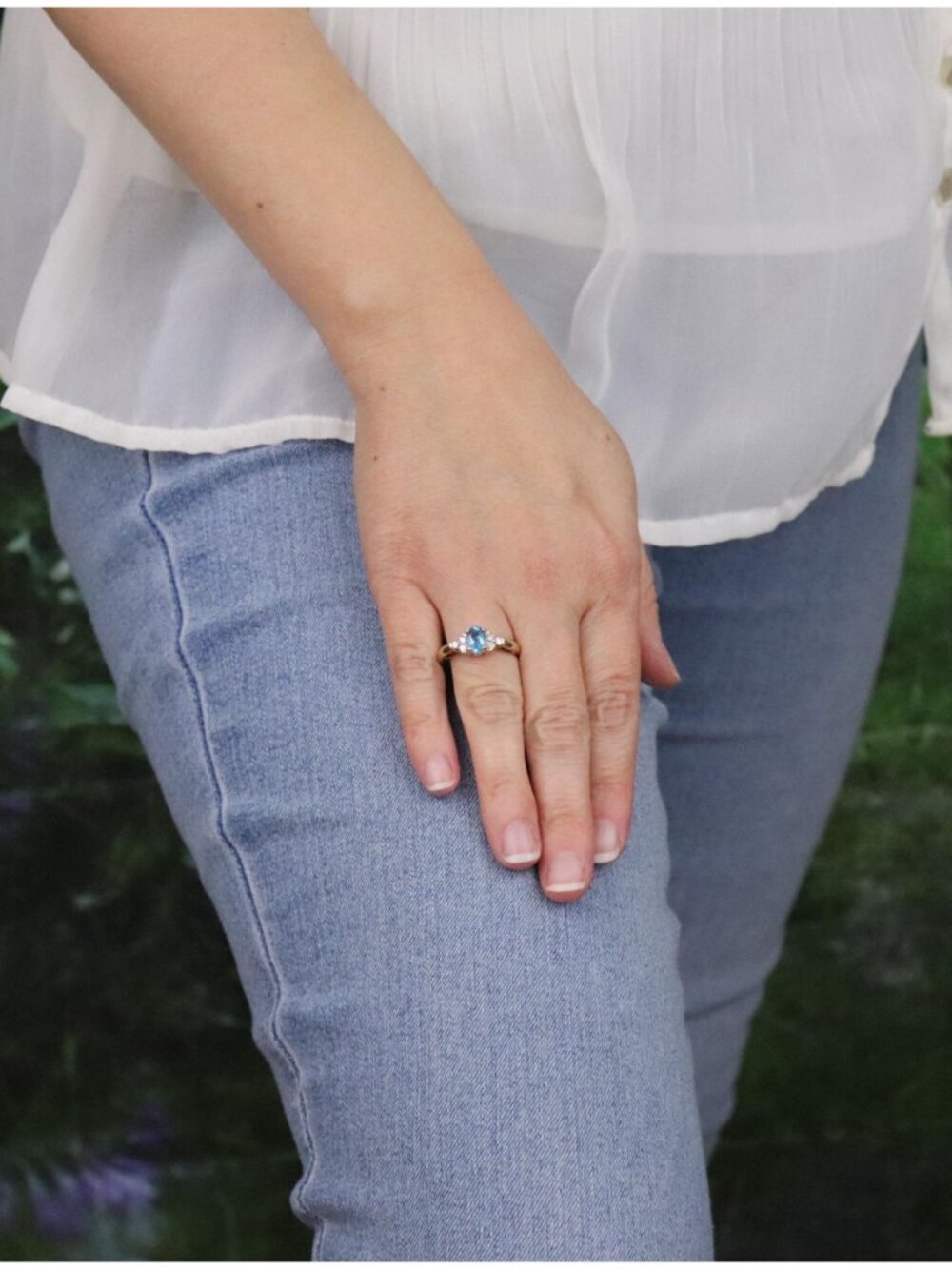 10k Yellow Gold Natural Swiss Blue Topaz & Diamond  Ring Size 7 1/4 - Picture 3 of 7